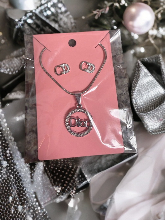 Dior set earring + necklace