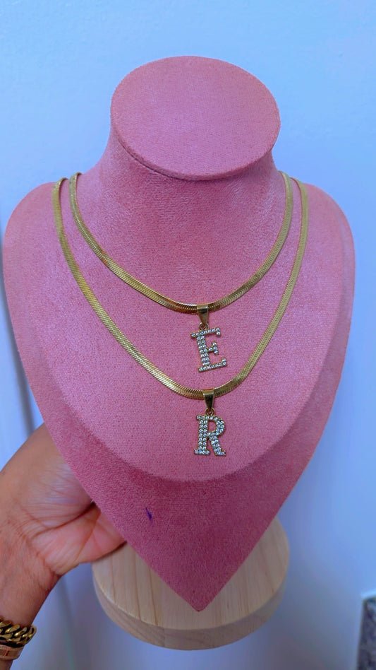 K1001 Initial necklace