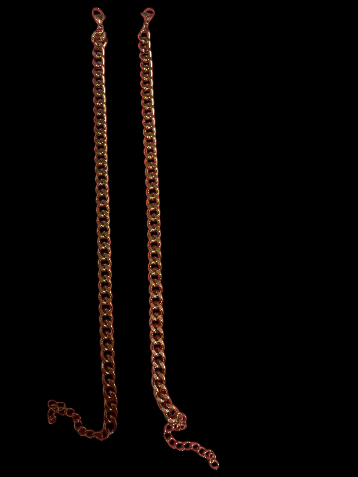 Ari Anklet